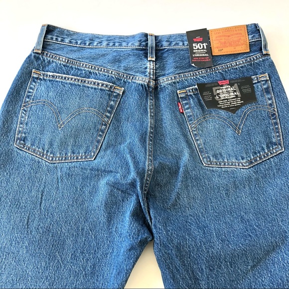 Levi’s 501- NEW WITH TAGS - Picture 3 of 11